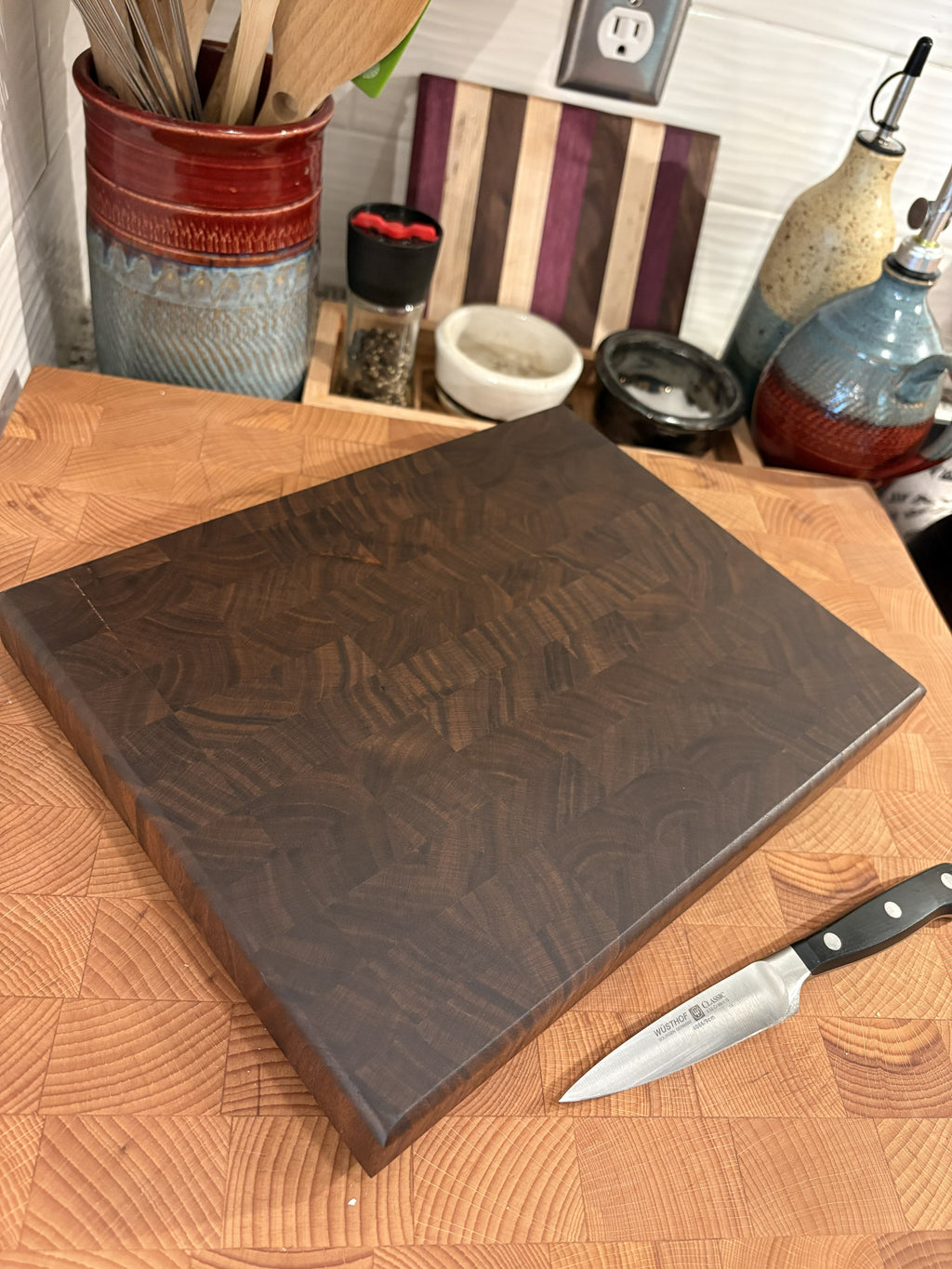 Walnut Cutting Board (end grain)